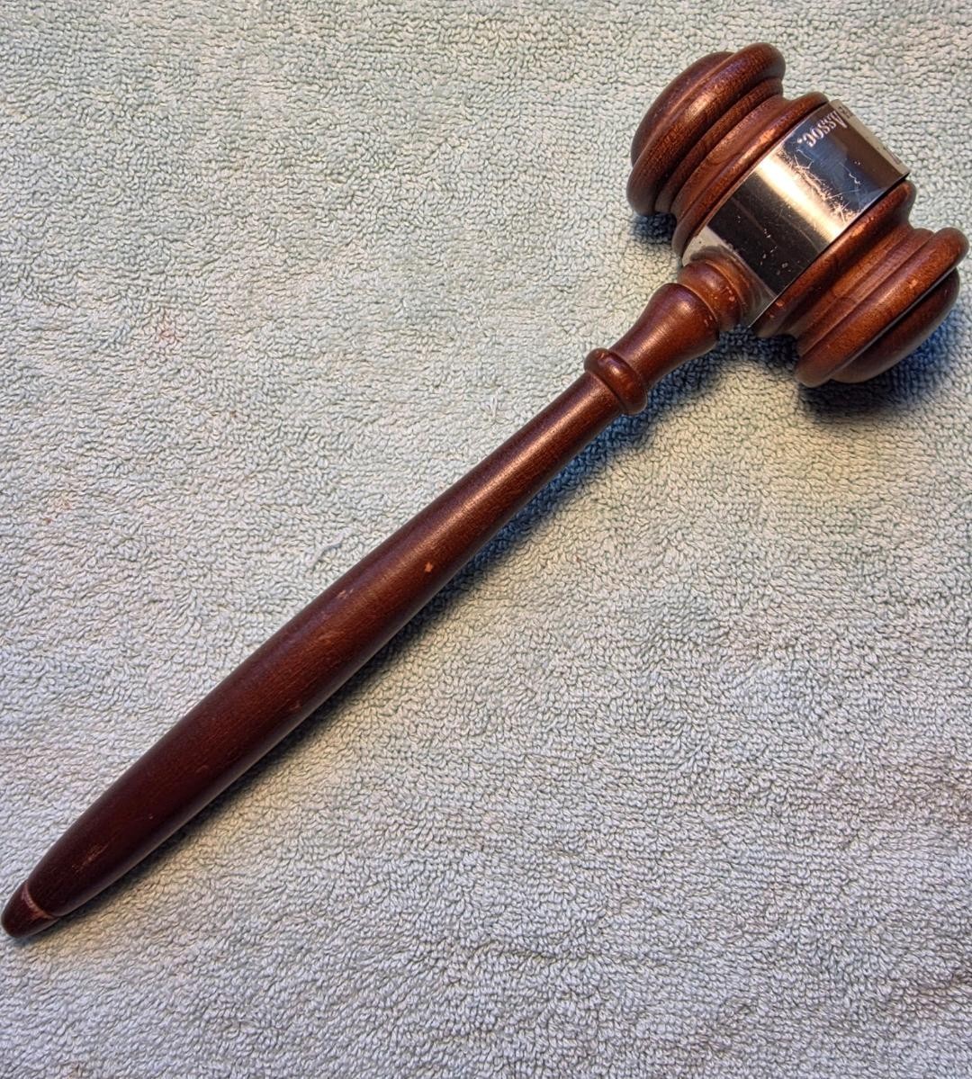 Vtg 1977 Lynwood CA Police Peace Officers Assoc Presentation Gavel, Wood, 10.25″