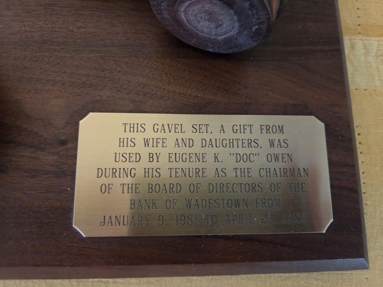 Commemorative Gavel Set On Wooden Plaque