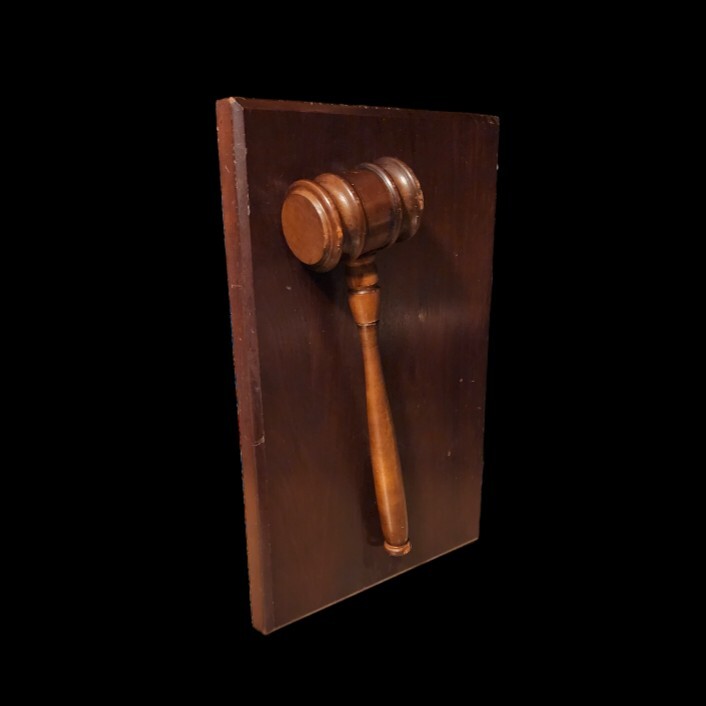 Vintage Solid Wood Gavel Wall Plaque Desk Decor For Judges Lawyers Auctioneers