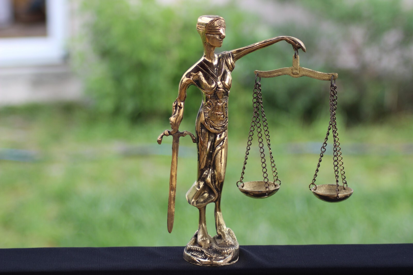 Lady justice statue, Office Sculpture, justice statue,Scales of justice