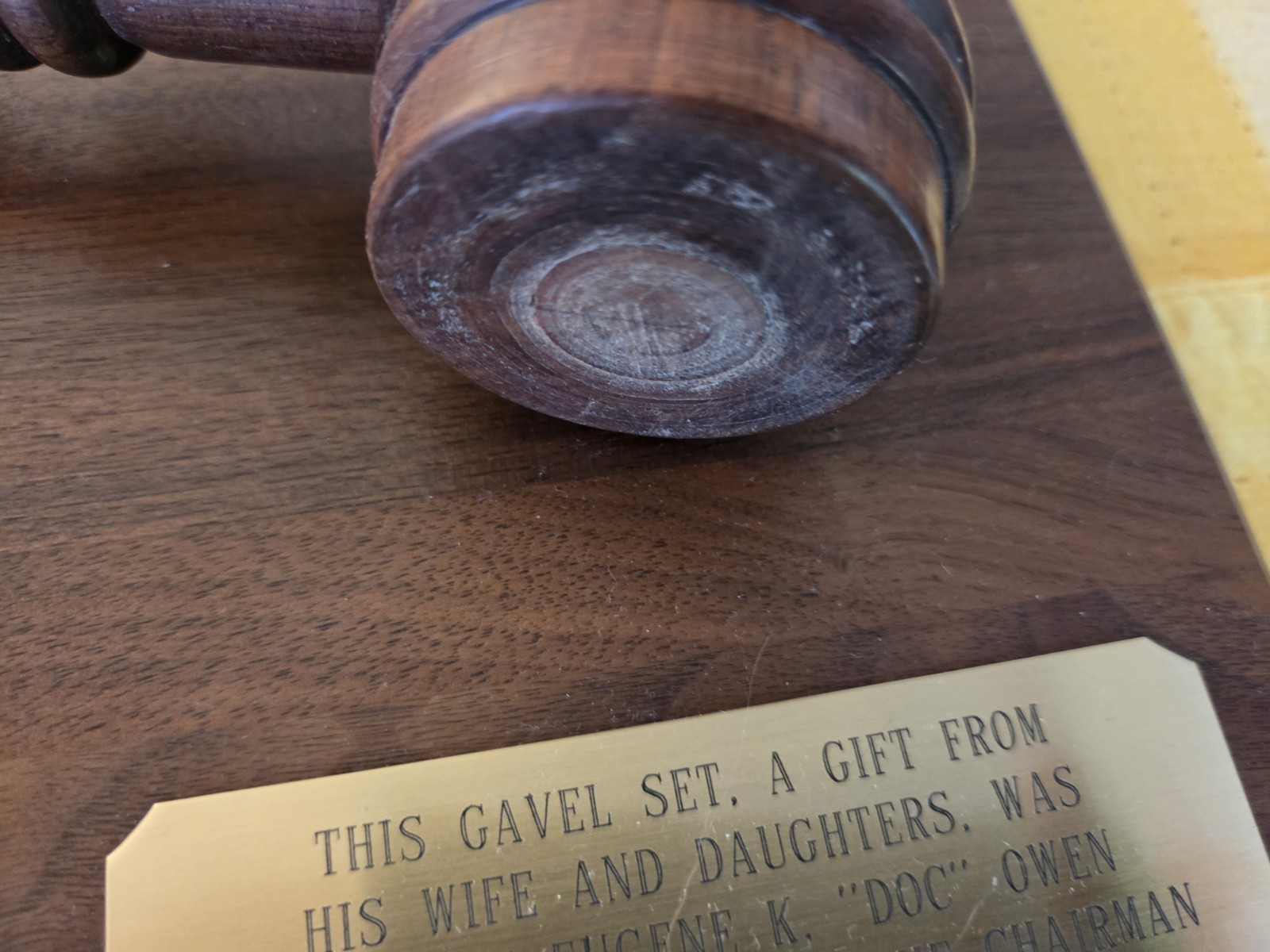 Commemorative Gavel Set On Wooden Plaque