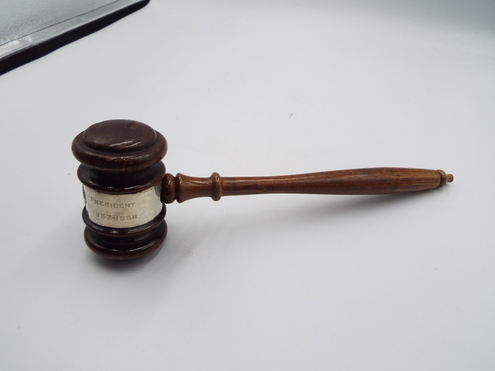 LOINS CLUB Dr. Fred R. Alofsin President 1957-1958 Newport Rhode Island gavel