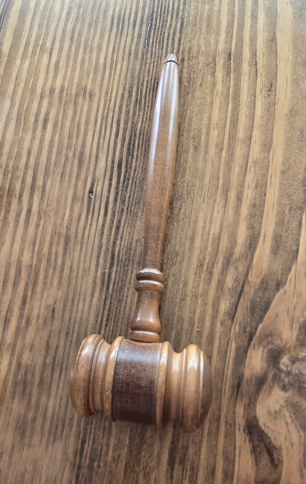 Vintage Wooden Walnut Gavel 10.5″. Engraved «J.D. Crabb». American Legion