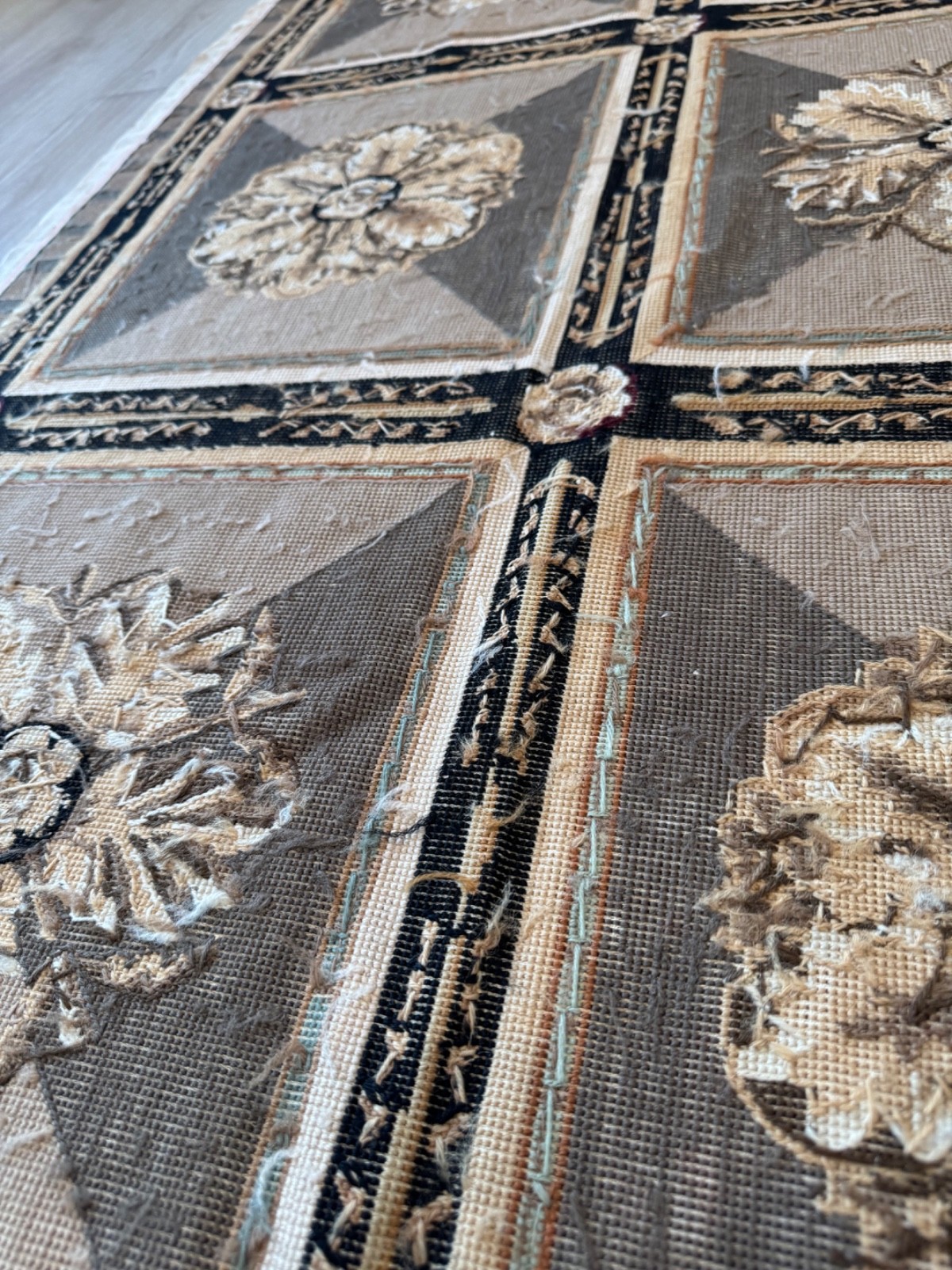 RARE Vtg Needlepoint Rug US SUPREME COURT Ceiling Inspiration 34.5 x 58 Inches
