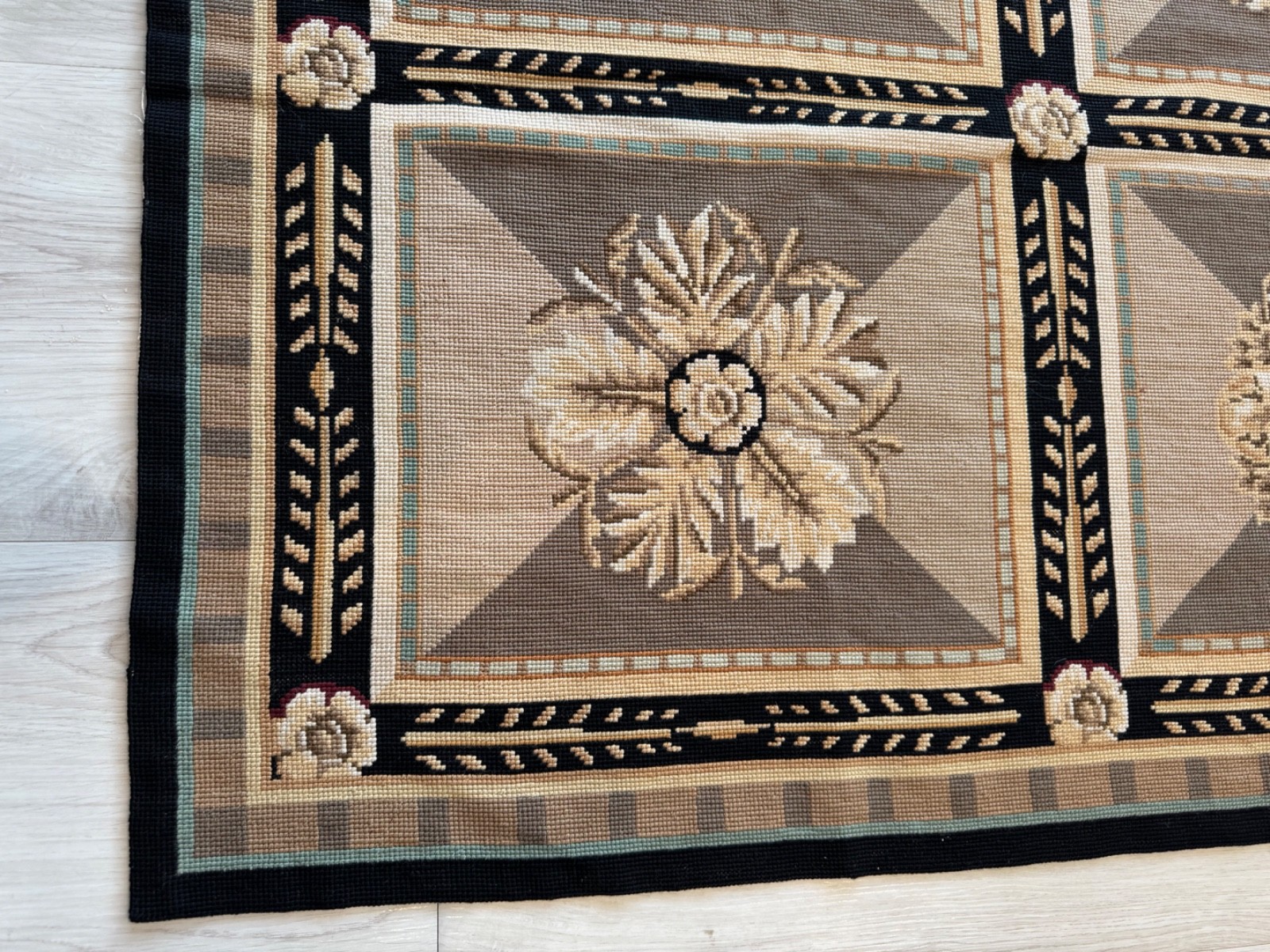 RARE Vtg Needlepoint Rug US SUPREME COURT Ceiling Inspiration 34.5 x 58 Inches