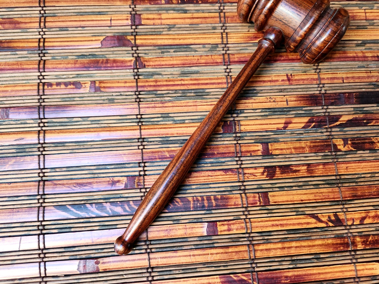 BEAUTIFUL HARDWOOD GAVEL – HARDWOOD HAMMER, NICE!!!!