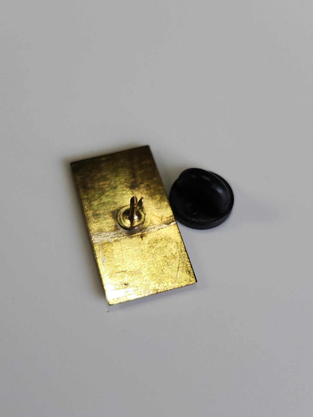 Judicial Watch Lapel Pin