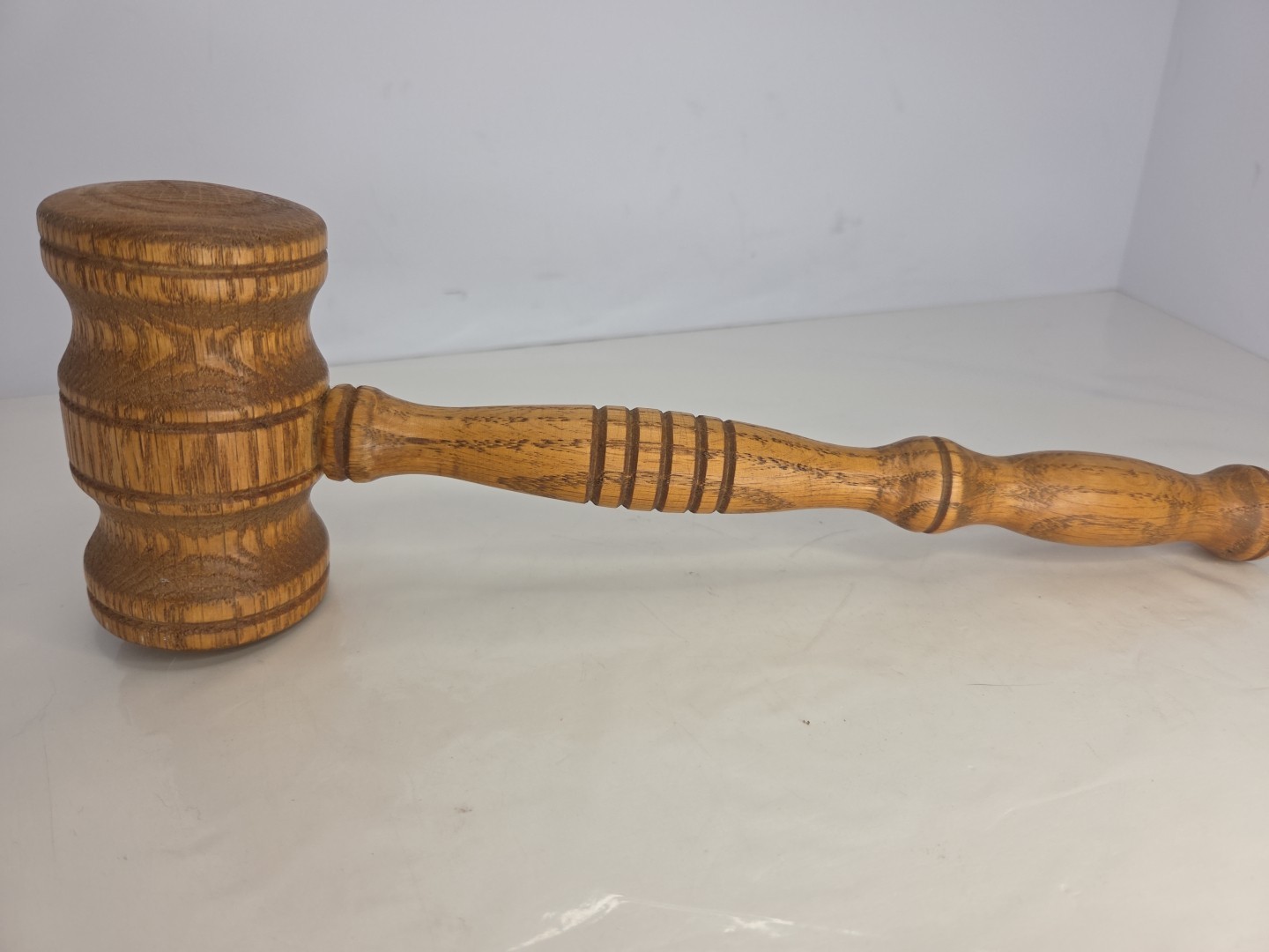 Vintage Wooden Gavel Judge Auctioneer Mallet Collectibl Solid Oak Comfort Handle