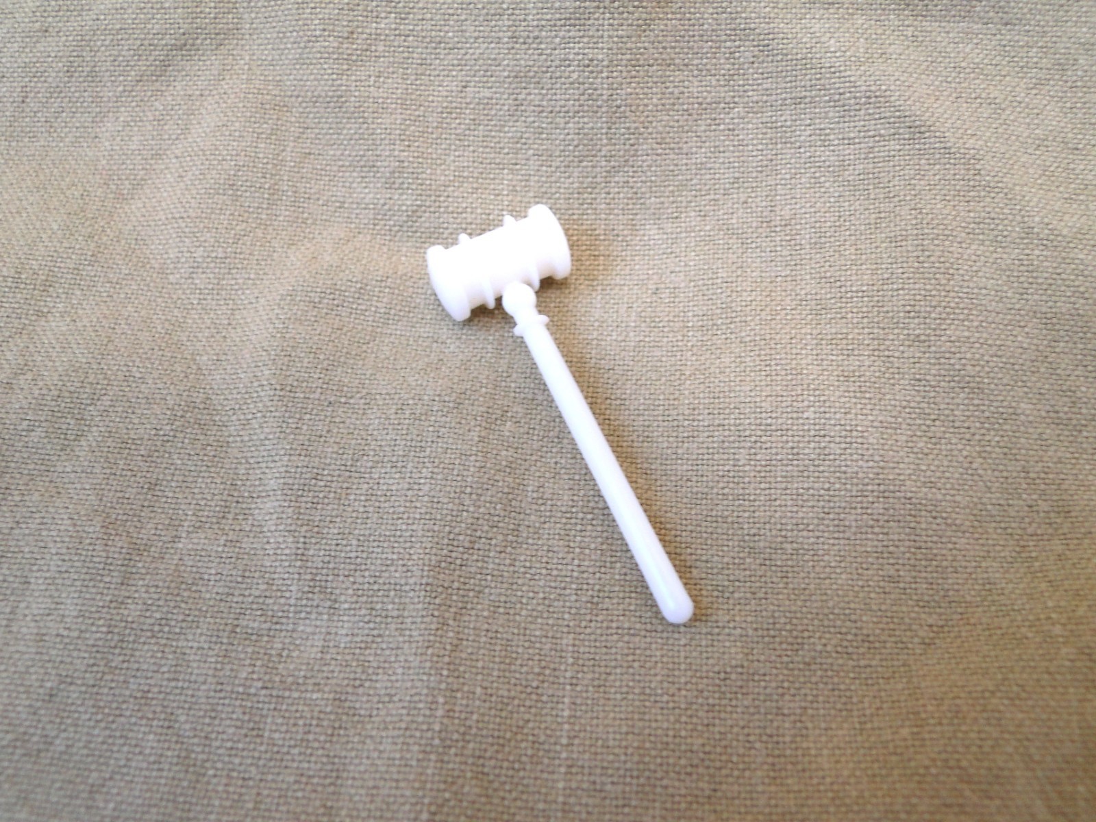 Mini White Plastic Gavel