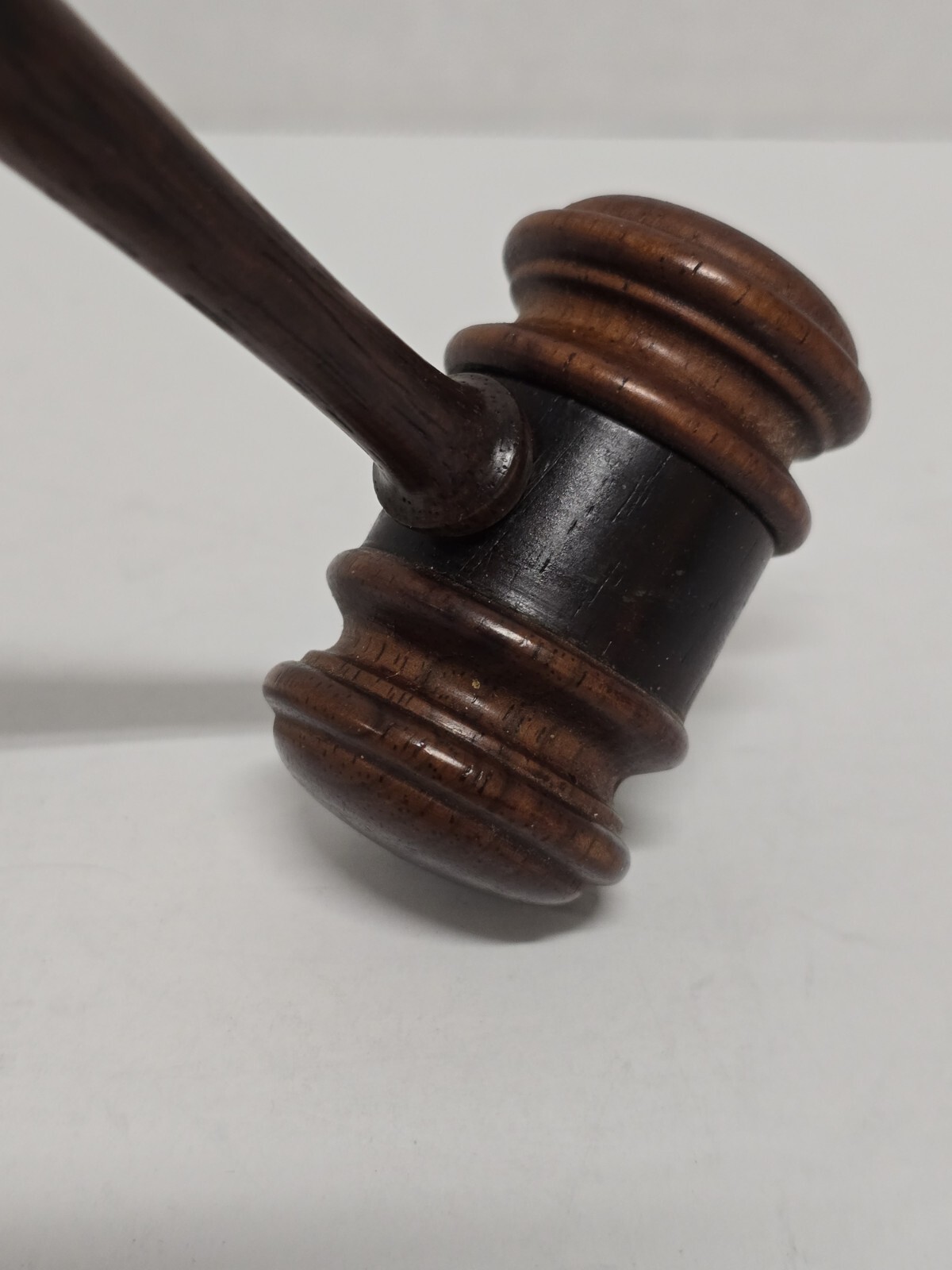 Vintage Med Wooden Judges Gavel Auction Hammer Mallet Round Tip 8.25″
