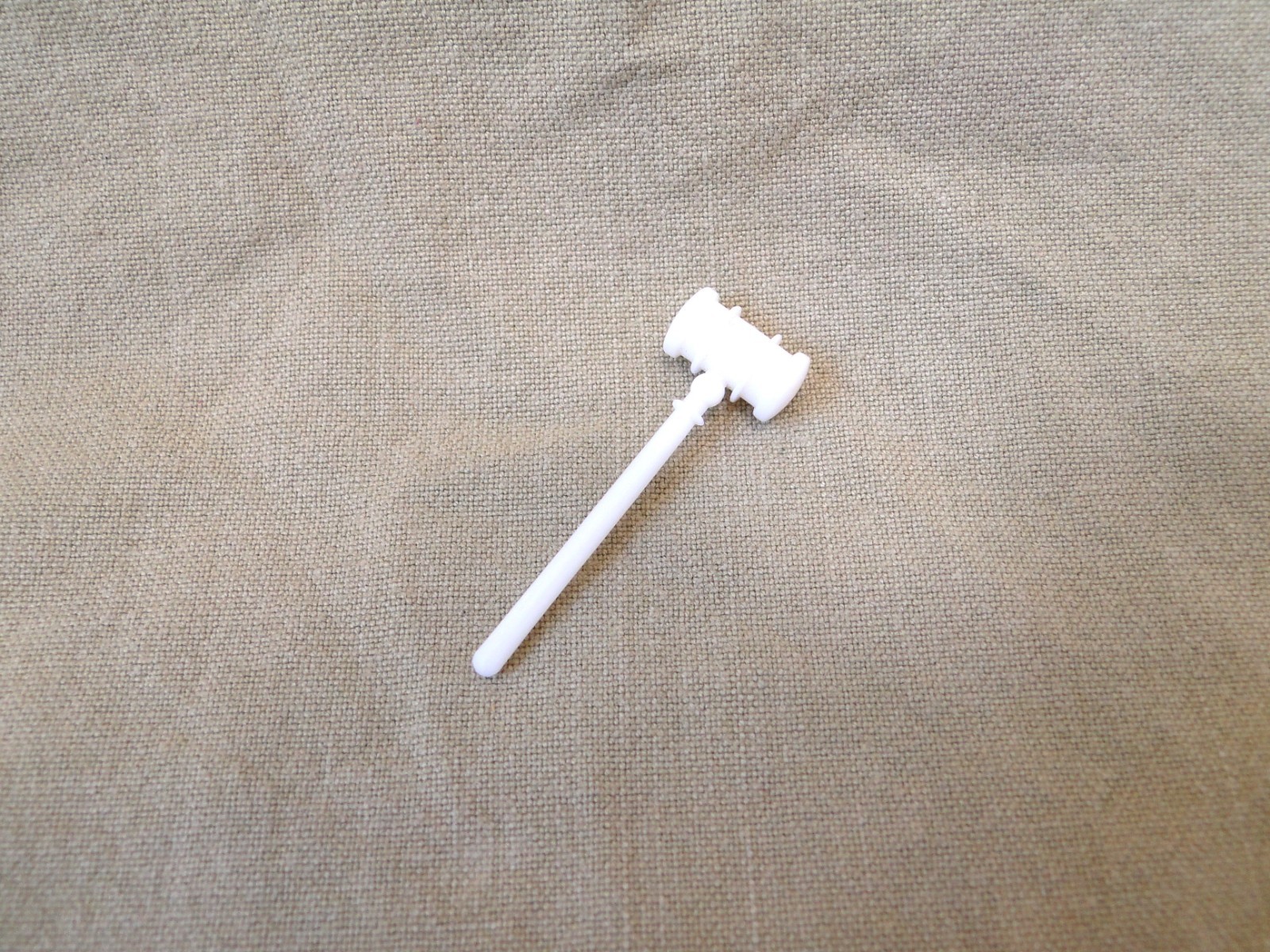 Mini White Plastic Gavel