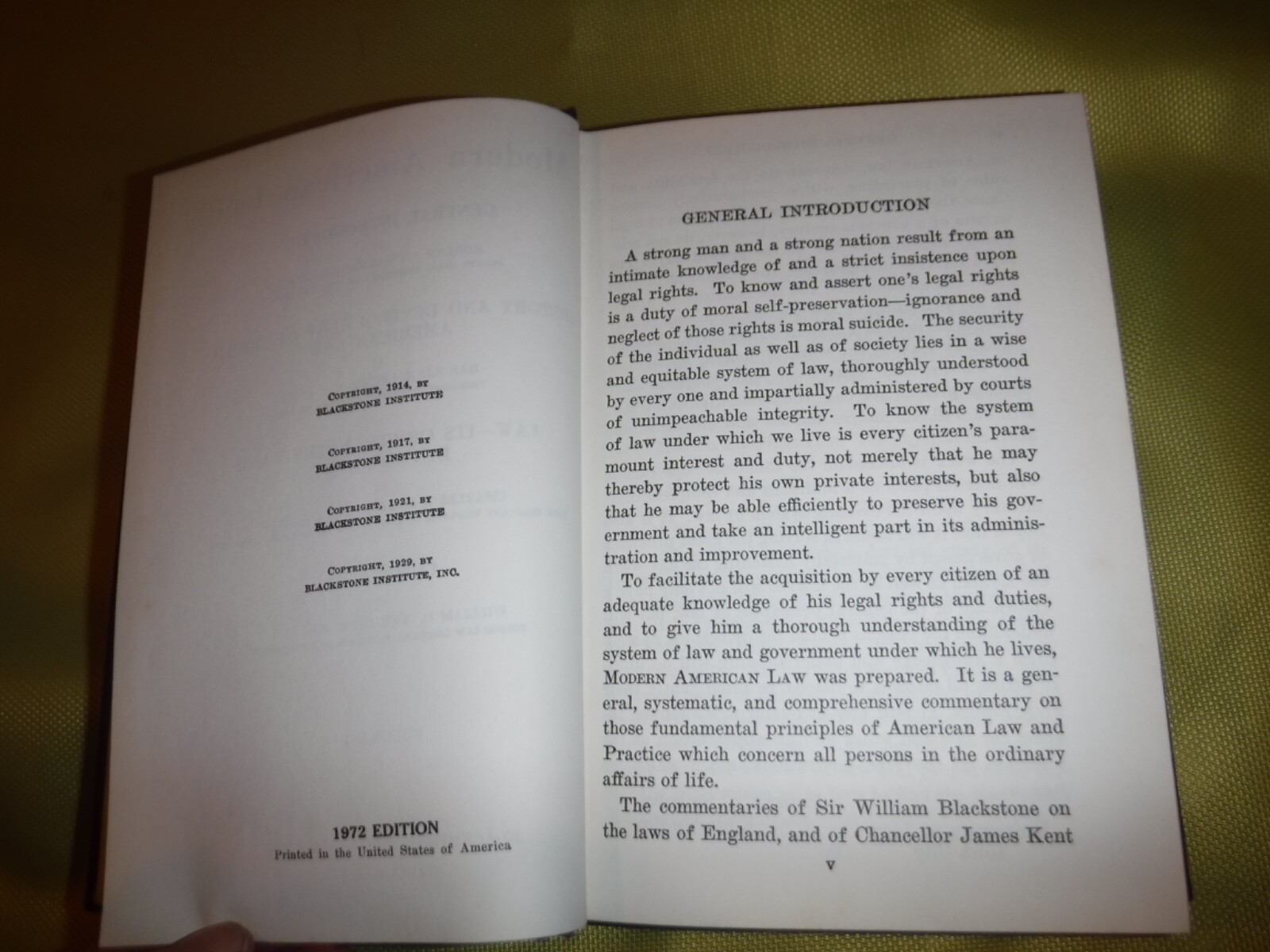 MODERN AMERICAN LAW BY EUGENE GILMORE VOL. 1 LAW ORIGIN NATURE DEV. CONTRACTS +