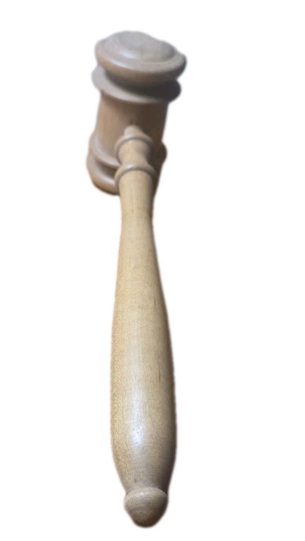 Wooden Judges Gavel – Collectible. Light Brown Wooden Color. Unbranded