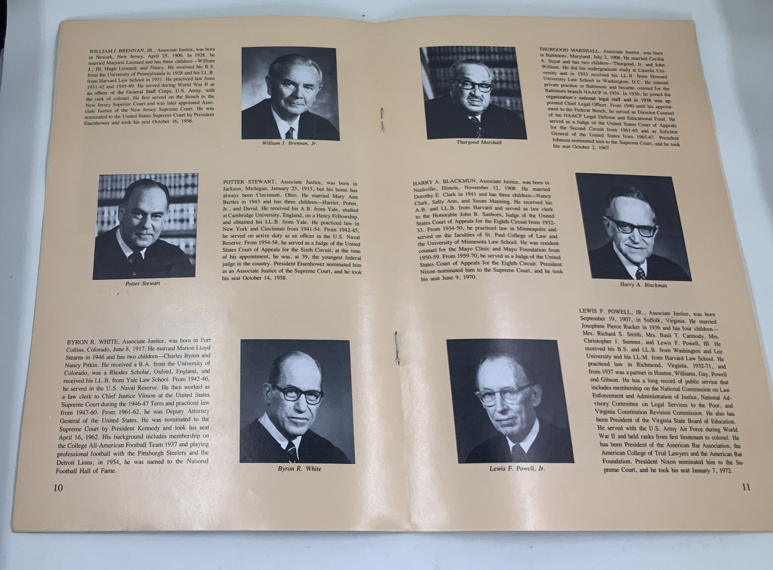 Vintage 1976 Booklet The Supreme Court of the United States Brochure, Book