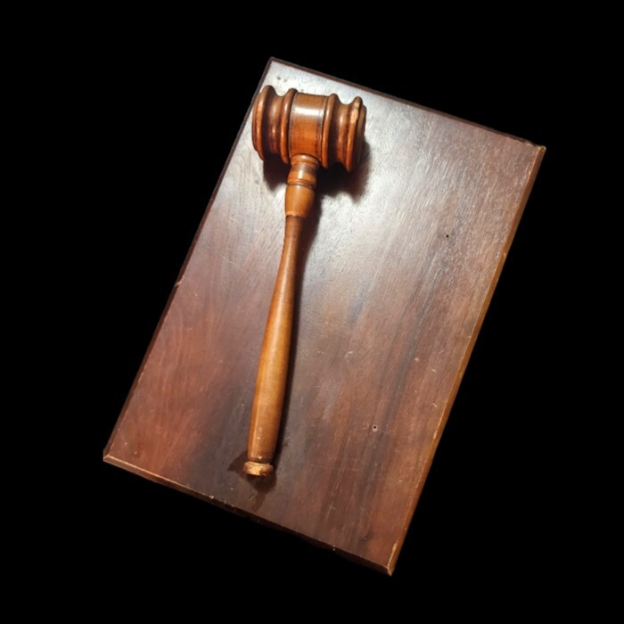 Vintage Solid Wood Gavel Wall Plaque Desk Decor For Judges Lawyers Auctioneers