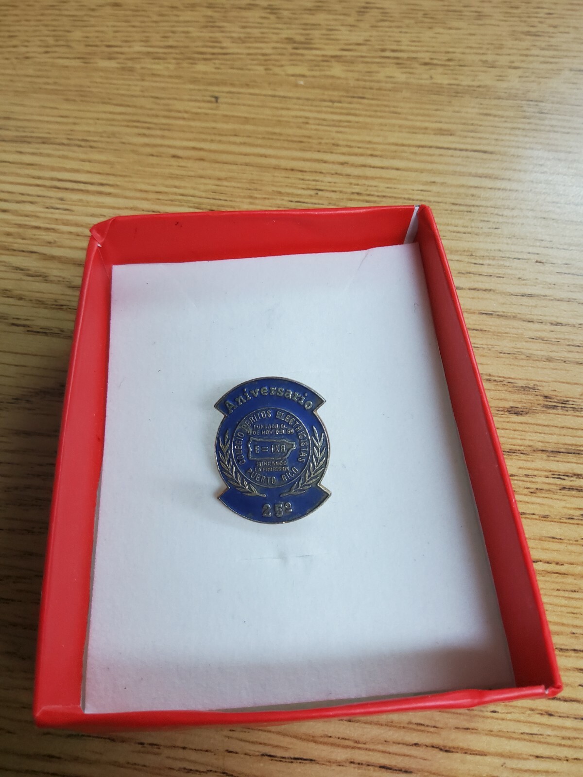 1994 Pin ☆25 años☆Colegio Peritos Electricistas Puerto Rico Honrando la Profesi