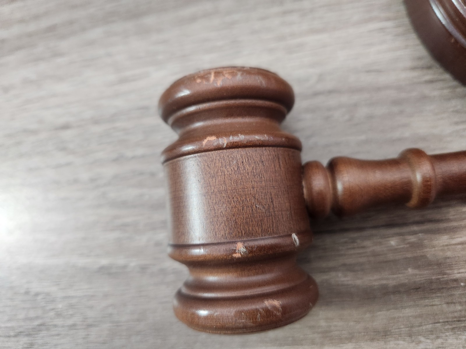 Wooden Gavel & Sound Block Set Court Judge Estate Auction Display Desk Decor