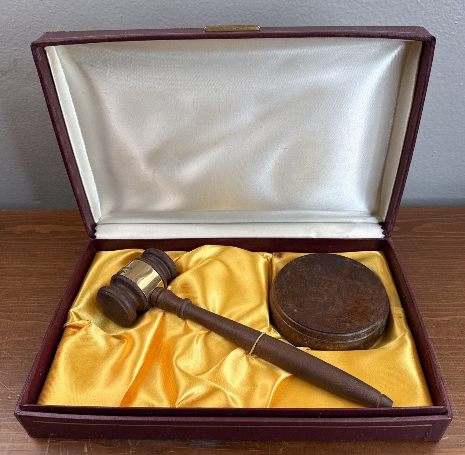 GAVEL Set In Box Wooden Firearms Civil Rights Legal Defense – Buell Carlton