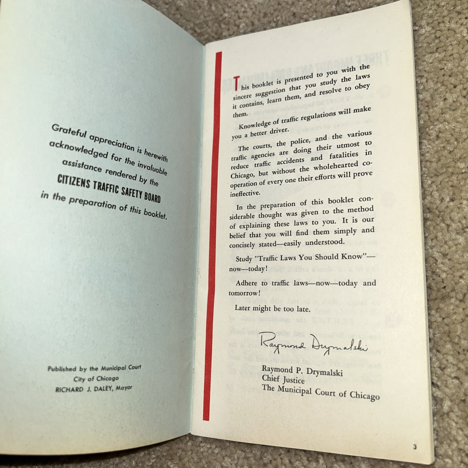1960s City of Chicago Municpal Court TRAFFIC LAWS Book RICHARD J. DALEY