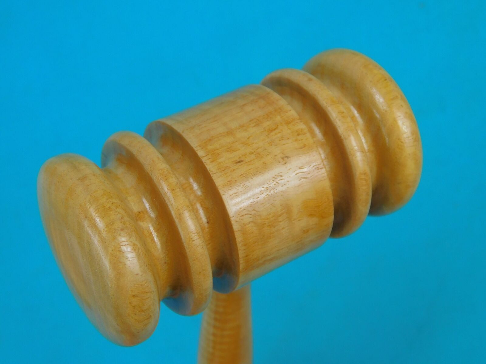 Custom Made William F Bremer Golden Rain Koelreuteria Judge Gavel w/ Stand