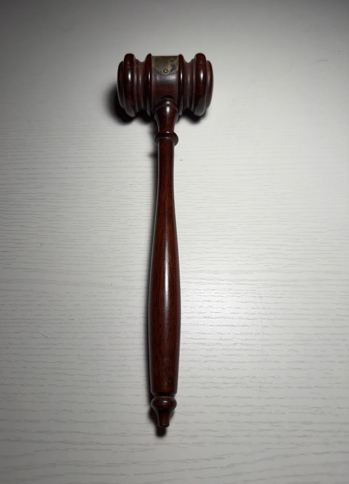 Vintage Wooden Judges/Auctioneers Gavel. Metal Plaque Says “THOMAS II LLANSO”