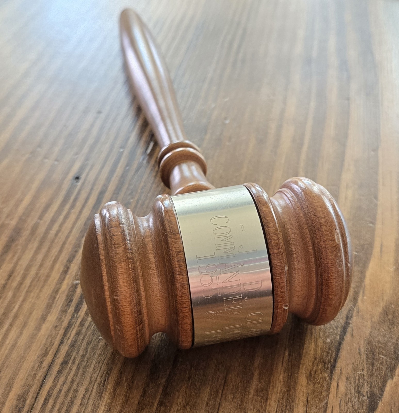 Vintage Wooden Walnut Gavel 10.5″. Engraved «J.D. Crabb». American Legion