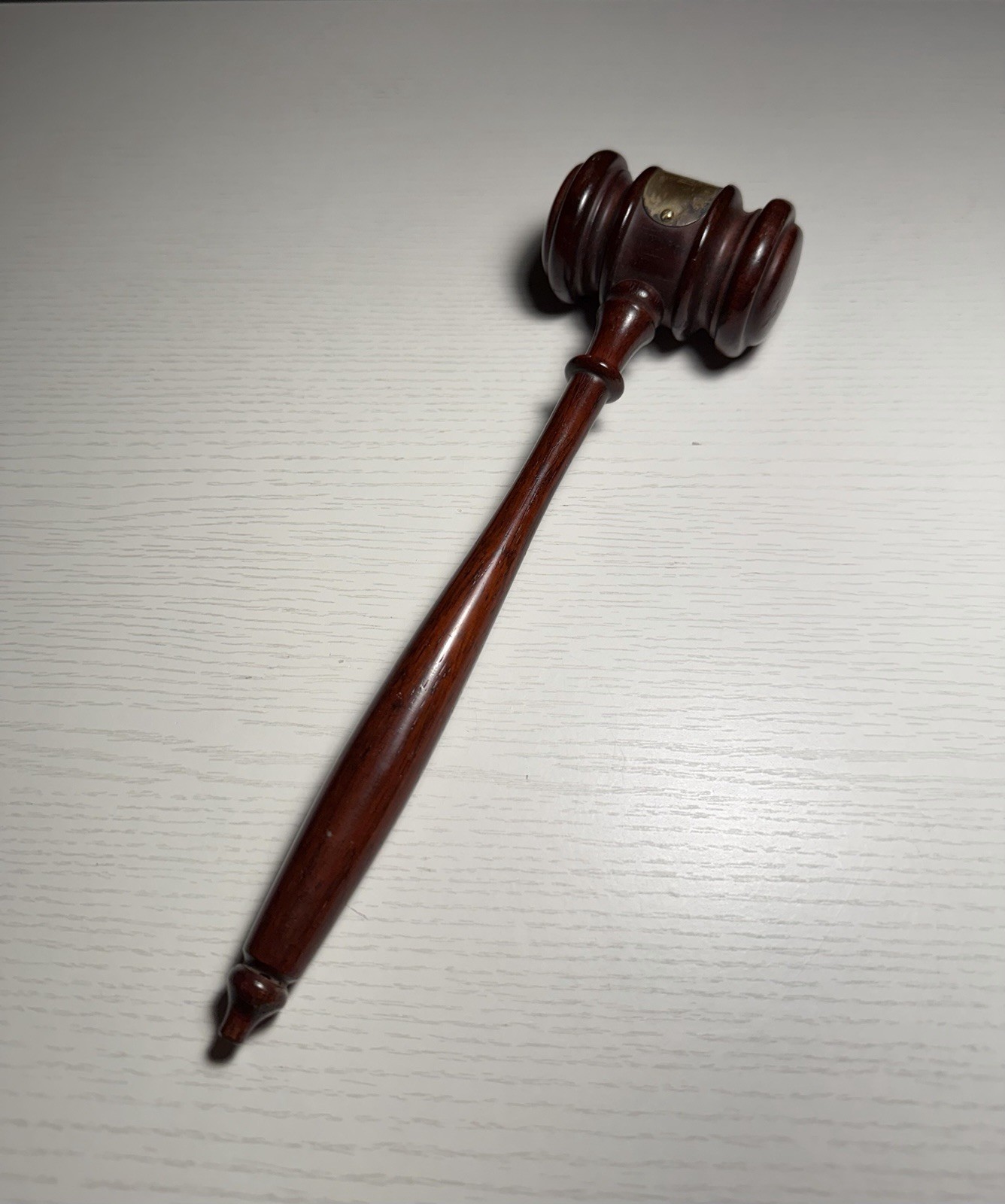 Vintage Wooden Judges/Auctioneers Gavel. Metal Plaque Says “THOMAS II LLANSO”