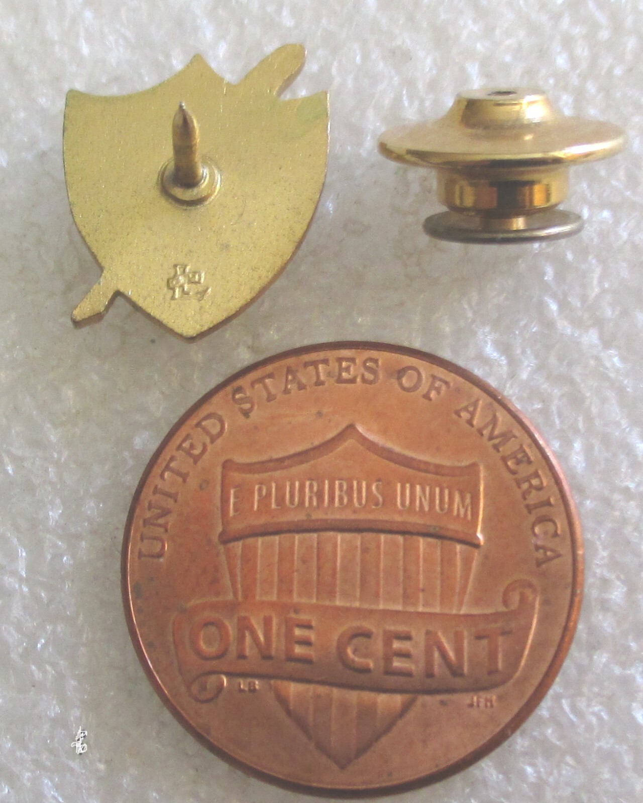 Vintage National Association of Legal Secretaries Lapel Pin – NALS