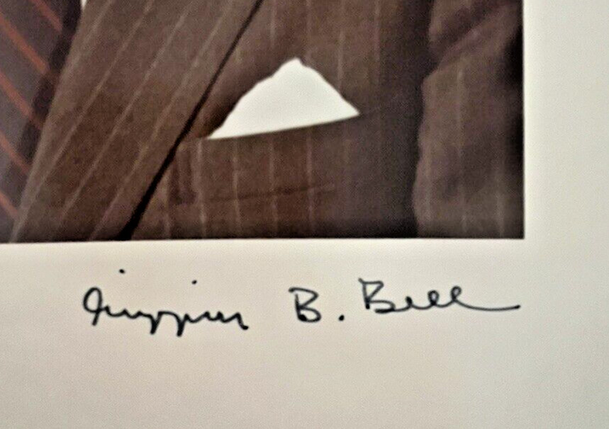 VTG Griffin B Bell Signed Color Photo US Attorney General Jimmy Carter No COA