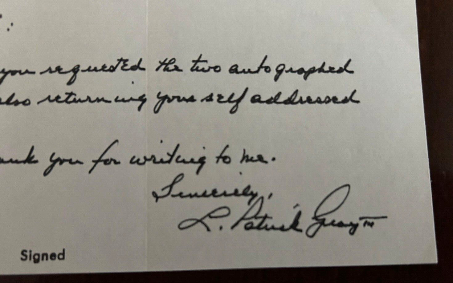 L. PATRICK GRAY III – Hand-written and Signed Memo. Nov, 6, 1980.