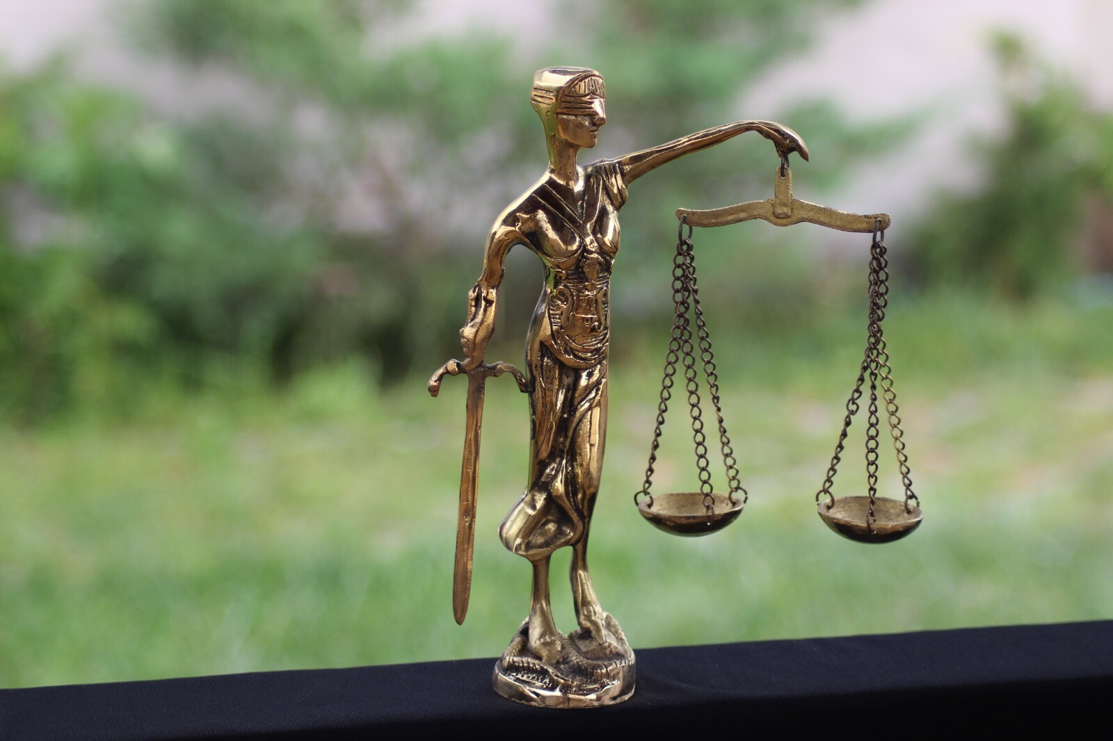 Lady justice statue, Office Sculpture, justice statue,Scales of justice