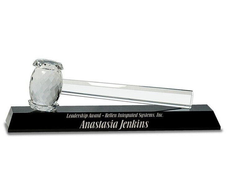 CLEAR CRYSTAL FACETED GAVEL MOUNTED ON BLACK GLASS BASE 4.25 X 14″ ENGRAVED FREE