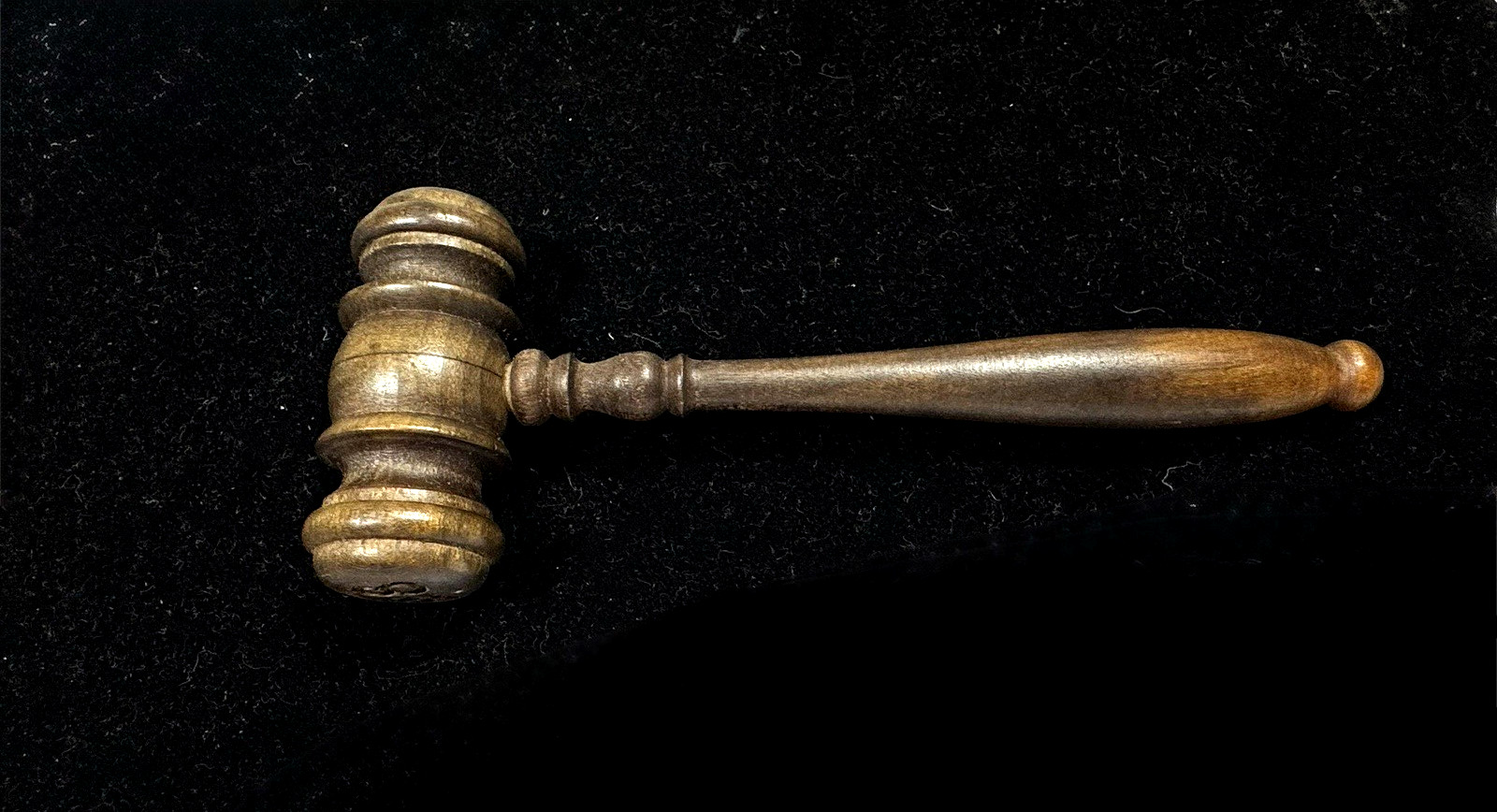 Vintage Wooden Gavel Wood Meeting Judges Judge ORDER COURT Costume Patina #98 86