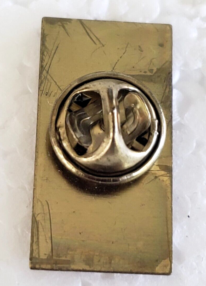 10th Anniversary 1994-2004 Judicial Watch Eagle Lapel Tie Pin 1-1/16″
