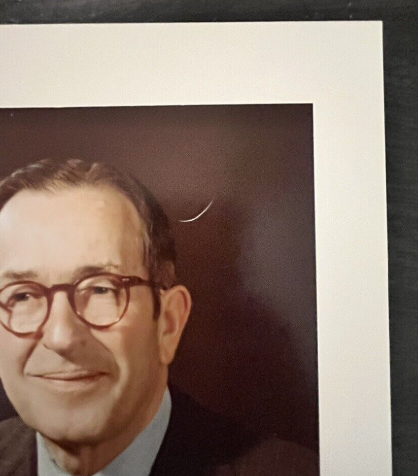 VTG Griffin B Bell Signed Color Photo US Attorney General Jimmy Carter No COA