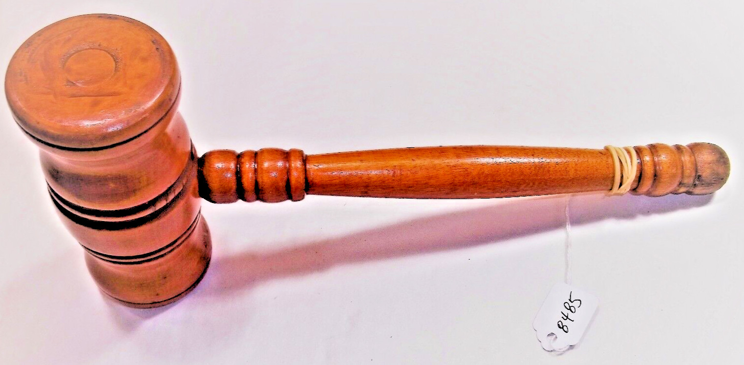 Wooden Vtg Gavel, 7 oz., 10-3/8″ Lg, head length is 4-1/2 x 2-1/16″ Diameter