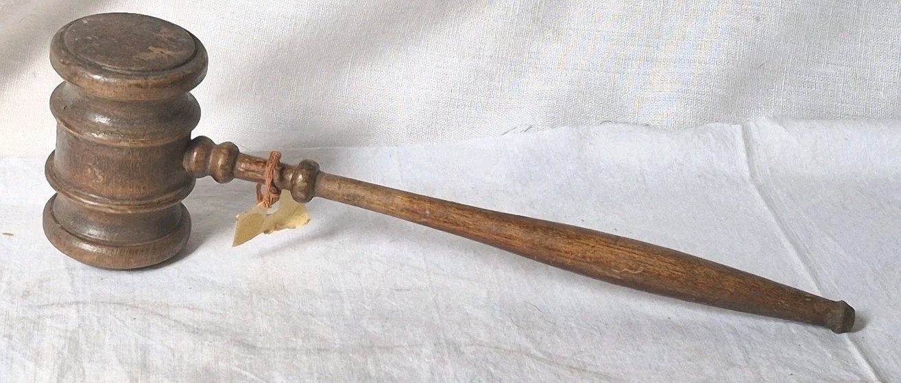 Vintage Antique Wooden 10.5″ Gavel Collectible Judge Auctioneer Wood Historical