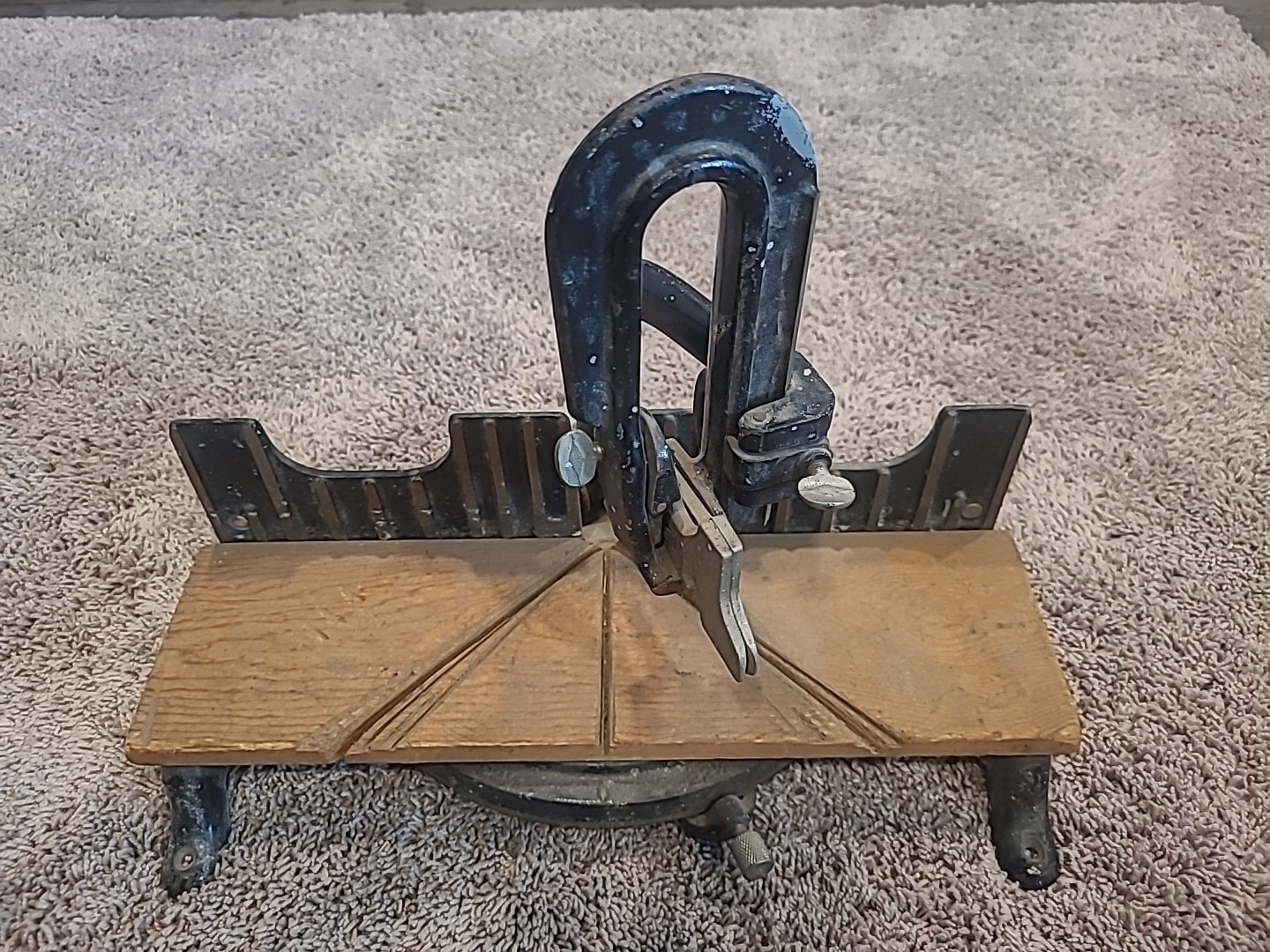 Vintage Stanley Mitre Box Miter Cast Iron Made in USA LIKE AN 150