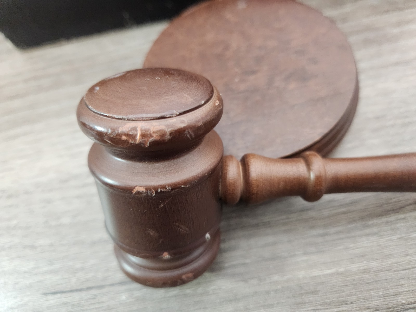 Wooden Gavel & Sound Block Set Court Judge Estate Auction Display Desk Decor