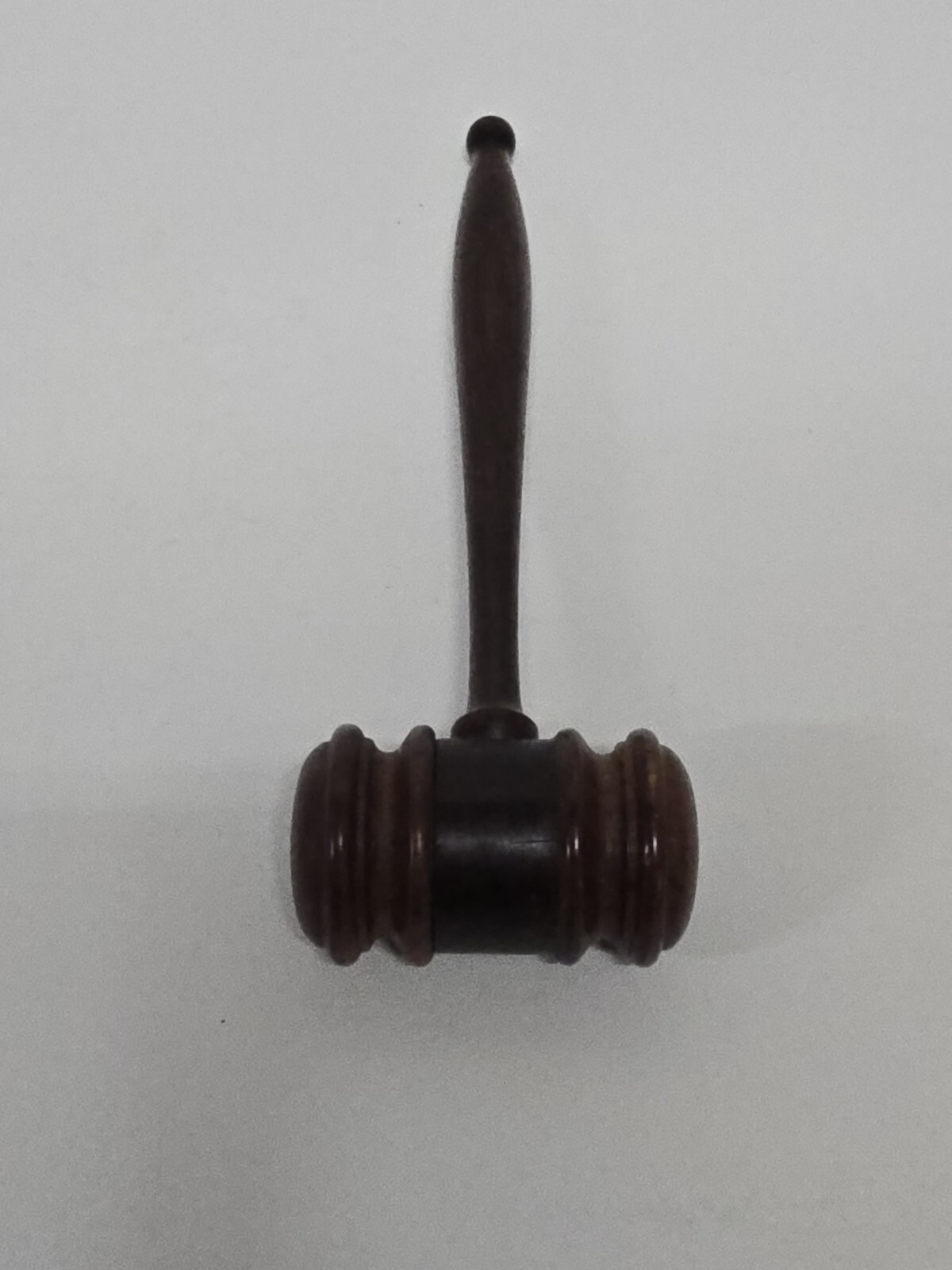 Vintage Med Wooden Judges Gavel Auction Hammer Mallet Round Tip 8.25″