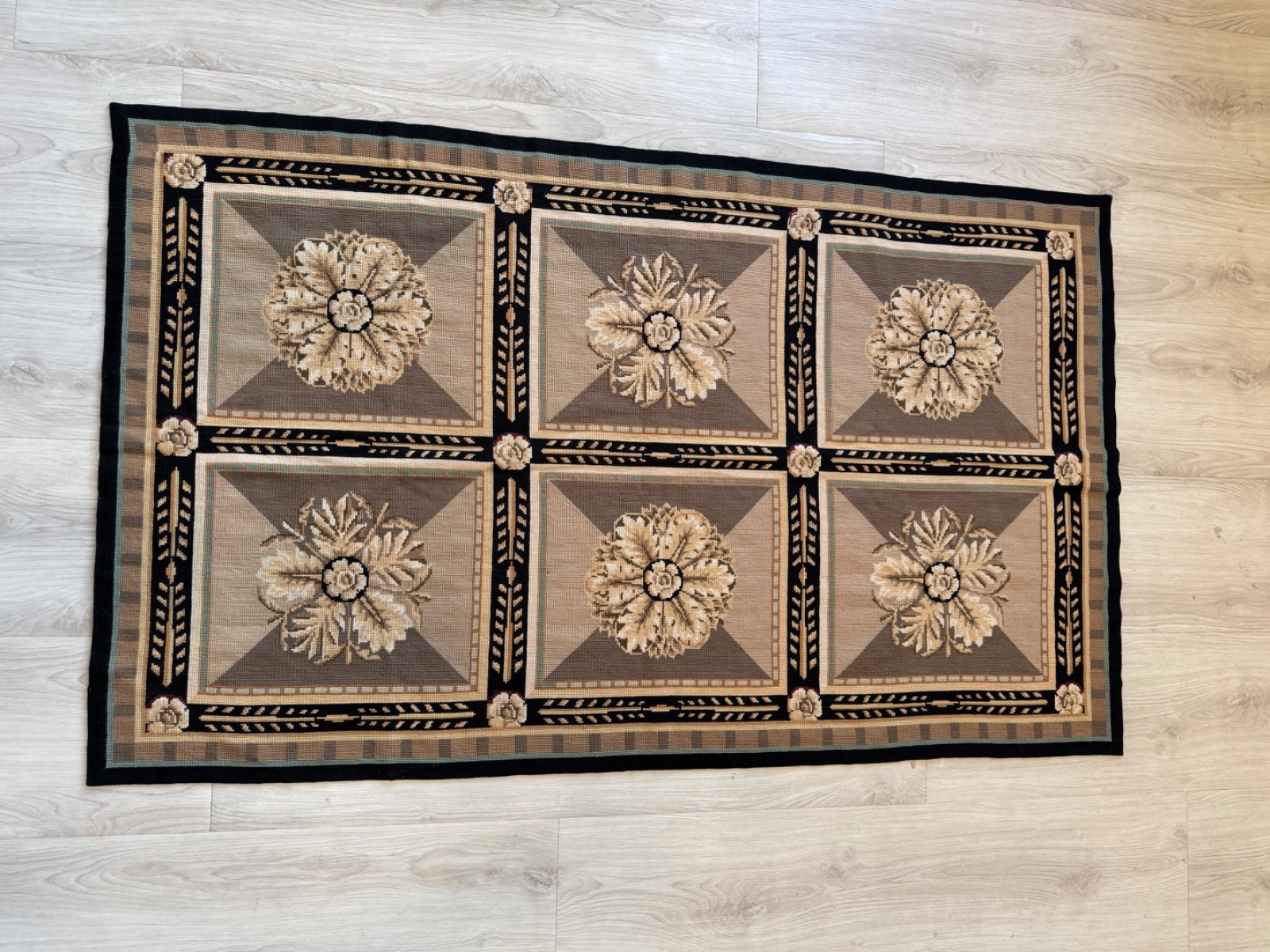 RARE Vtg Needlepoint Rug US SUPREME COURT Ceiling Inspiration 34.5 x 58 Inches