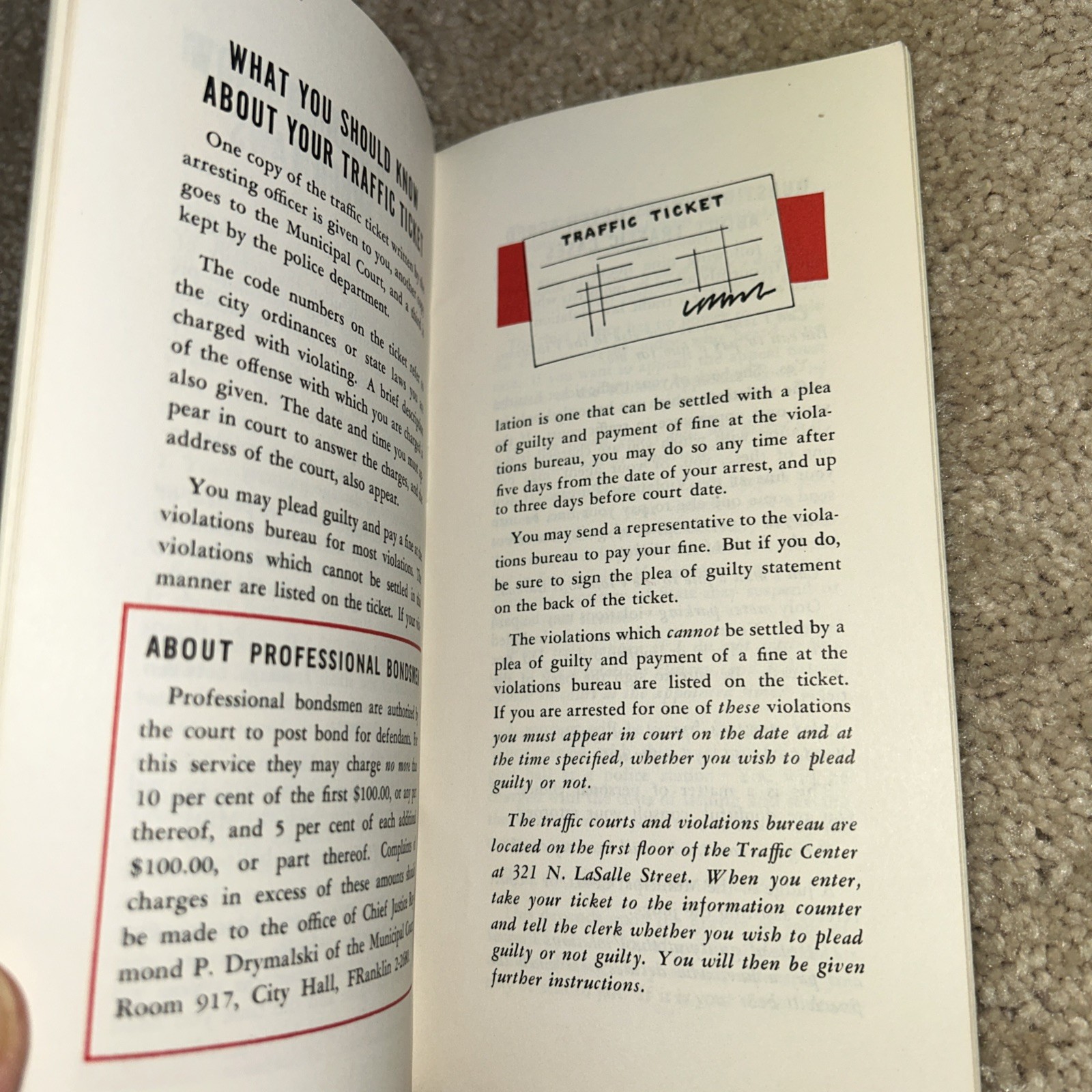 1960s City of Chicago Municpal Court TRAFFIC LAWS Book RICHARD J. DALEY