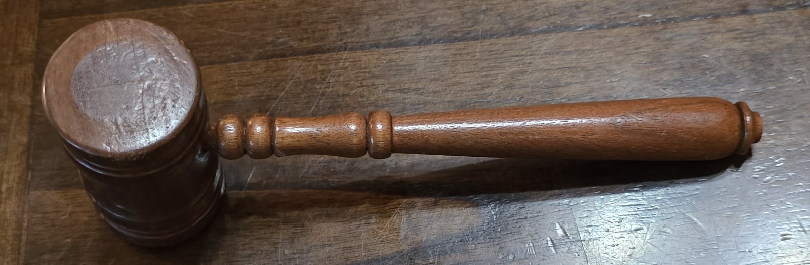 Vintage 7.5″ Inch Wooden Gavel 3.25″ Long.. 1.5″ Round Piston Head Wood Hammer