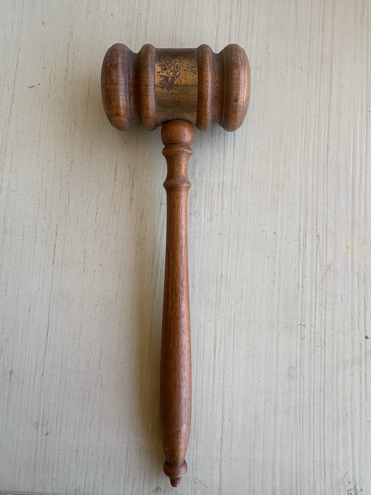 Vintage hardwood/wood/wooden/copper ornate/fine judge/lawyer/president gavel