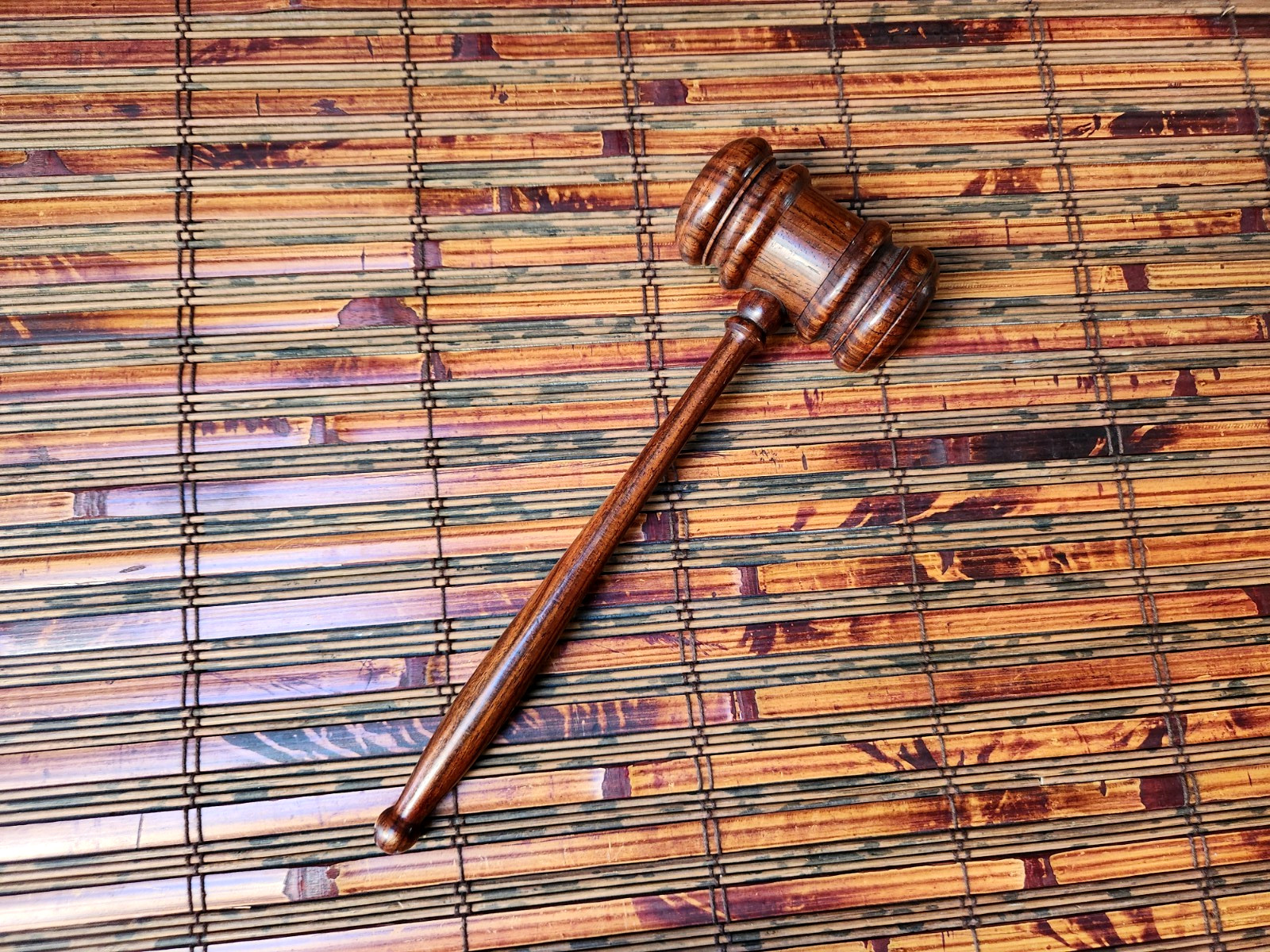 BEAUTIFUL HARDWOOD GAVEL – HARDWOOD HAMMER, NICE!!!!