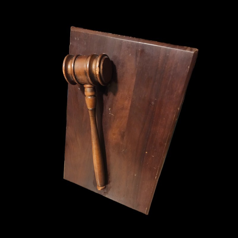 Vintage Solid Wood Gavel Wall Plaque Desk Decor For Judges Lawyers Auctioneers