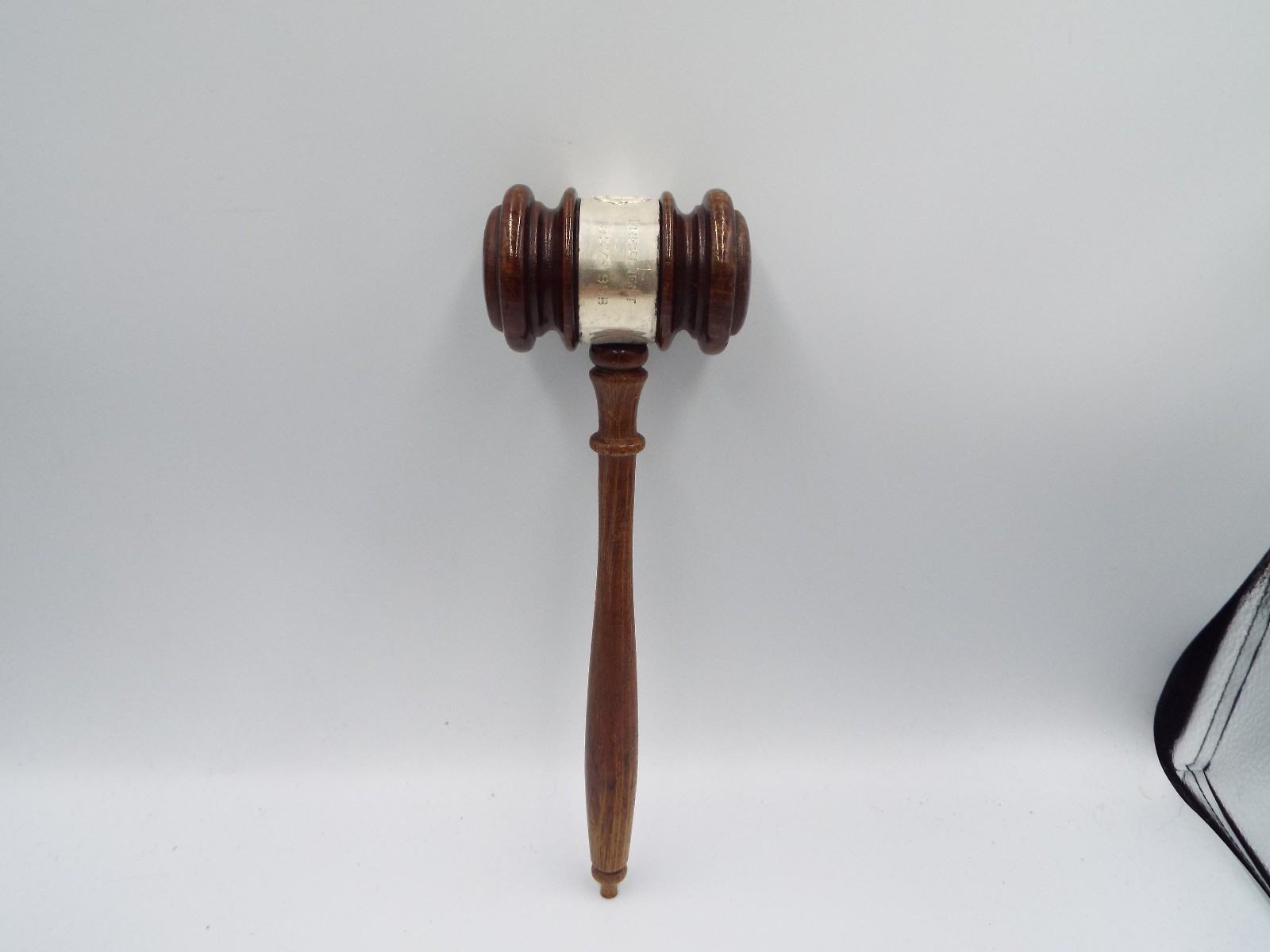 LOINS CLUB Dr. Fred R. Alofsin President 1957-1958 Newport Rhode Island gavel