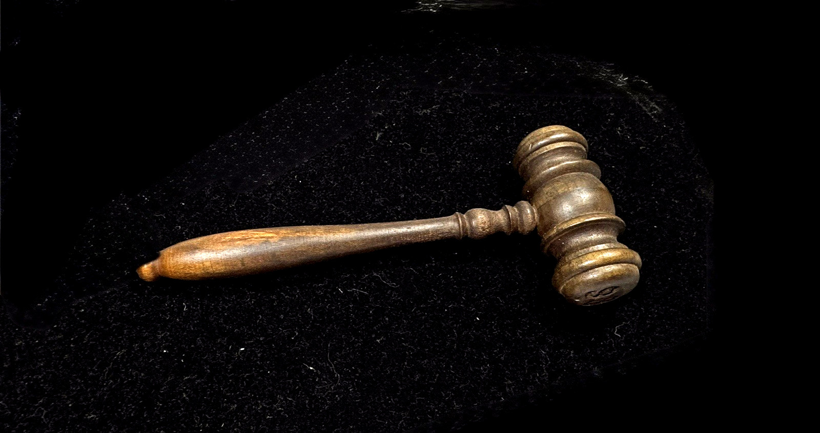 Vintage Wooden Gavel Wood Meeting Judges Judge ORDER COURT Costume Patina #98 86
