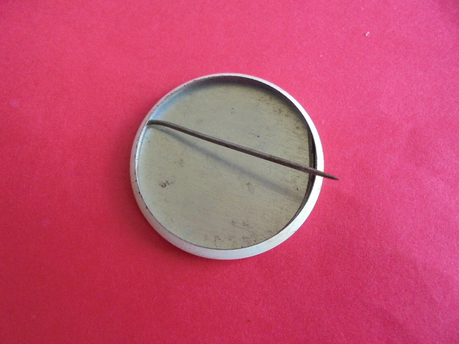 Cool Vintage May 1 1980 Law Day USA Lawyers Attorneys Pinback Button