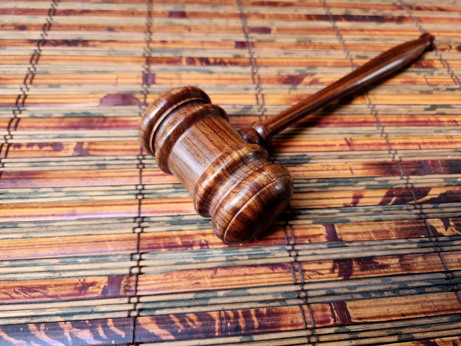 BEAUTIFUL HARDWOOD GAVEL – HARDWOOD HAMMER, NICE!!!!